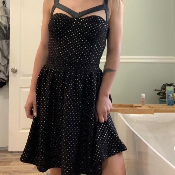 Black and Gold Dress - Picture 1 of 2